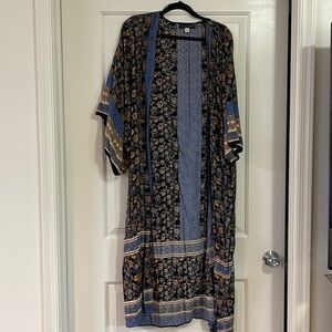 Francesca’s Short Sleeve Long Cardigan - Size S